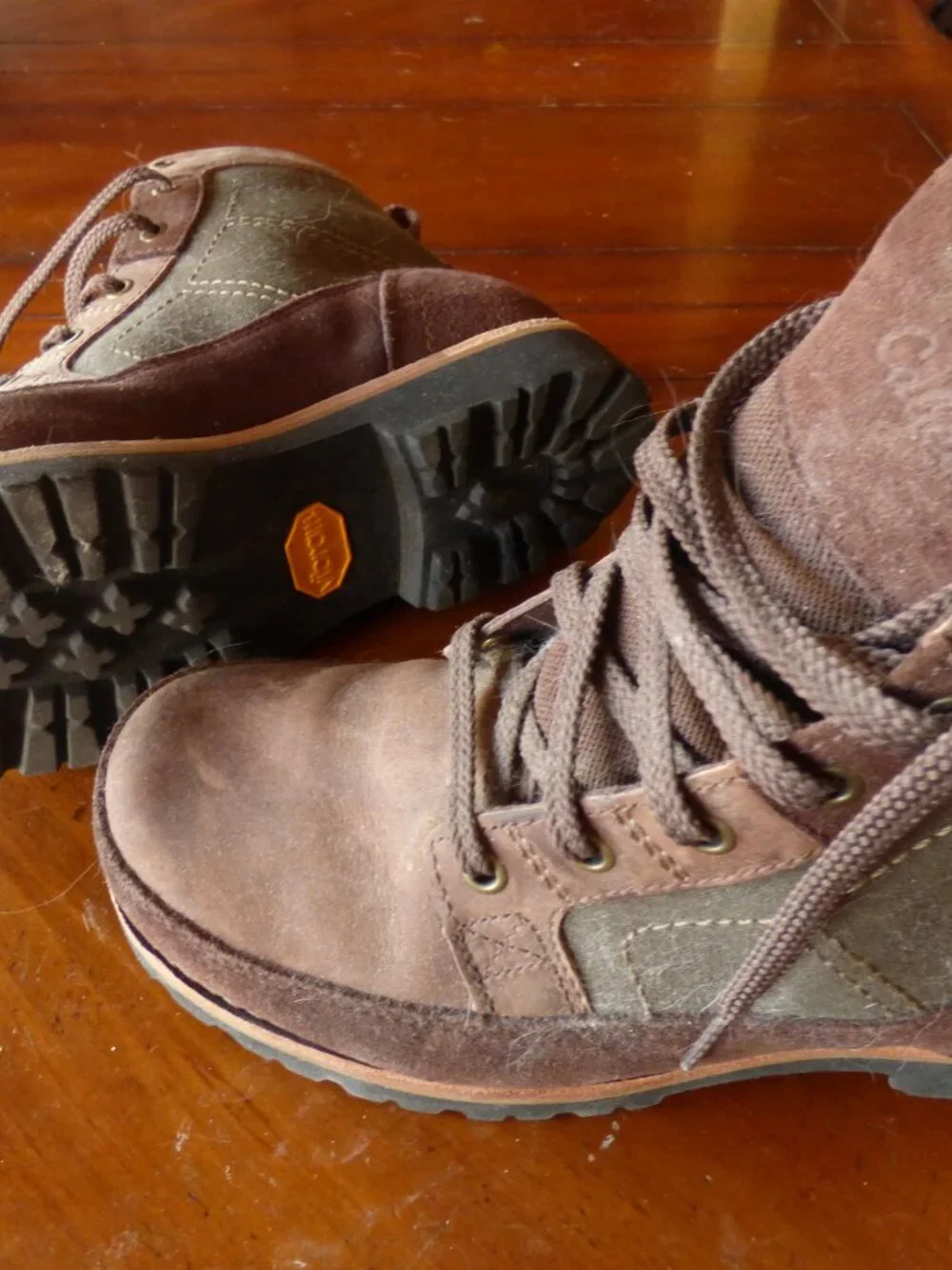 Cablea's Chukka's